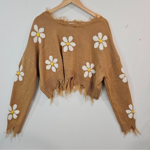 Cropped Slouchy V Neck Sweater Distressed Daisy Fringed Festival Beachy - Picture 3 of 10